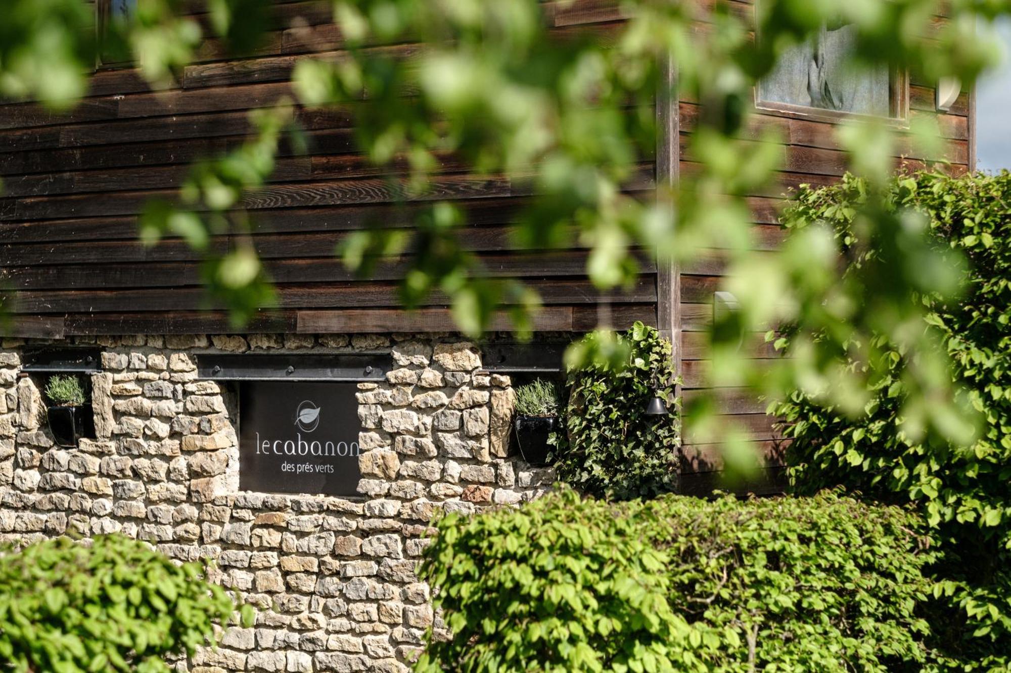 Le Domaine Des Pres Verts Suites & Chambres Avec Jacuzzi Privatif Jouey Quarto foto